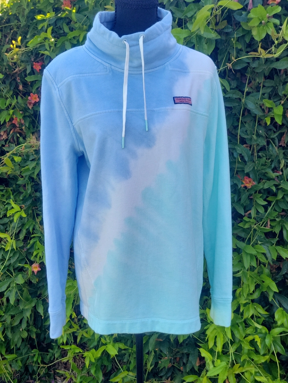 Vineyard Vines The Shep Pastel Blue & Aqua Tie-Dye Funnel Neck Sweatshirt M